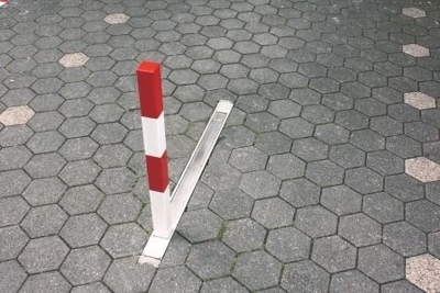 Commander Plus-B Triangular key latch